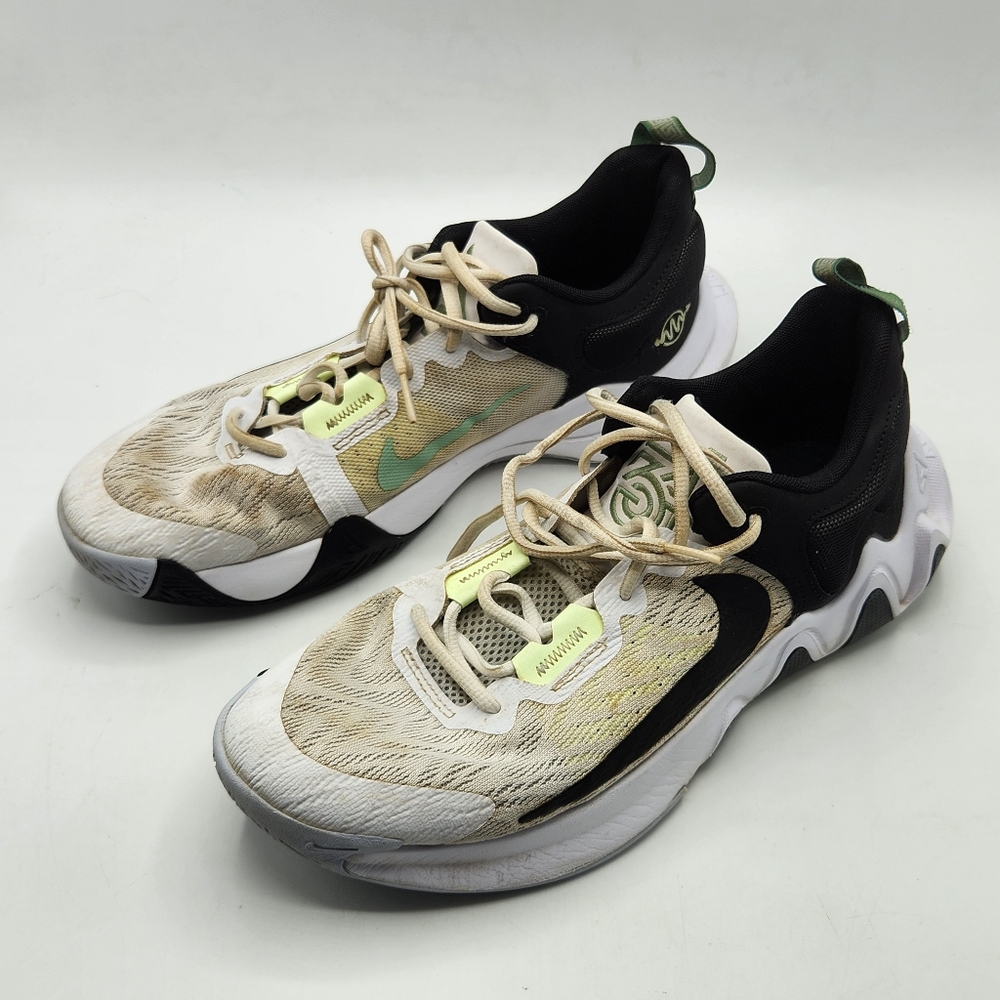 Men’s Size 10.5 - Nike Giannis Immortality 2 Basketball Shoes